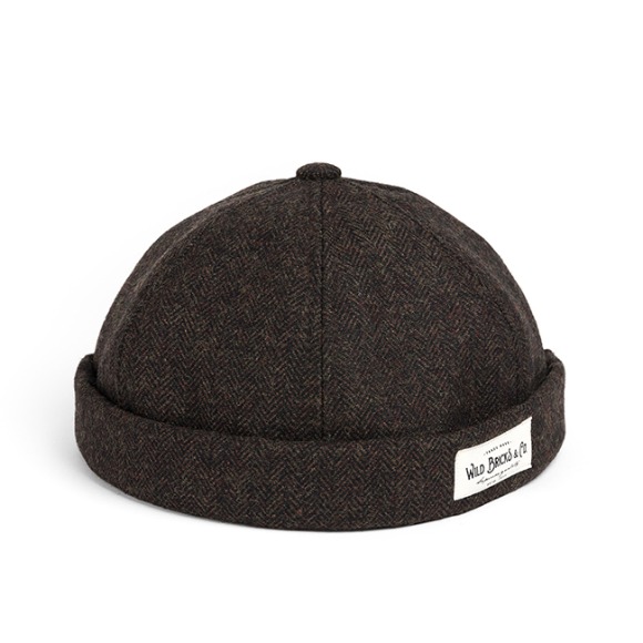 WOOL HERRINGBONE BRIMLESS CAP (brown)